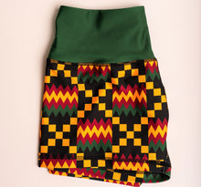 Load image into Gallery viewer, Kayentee Vibrant Shorts